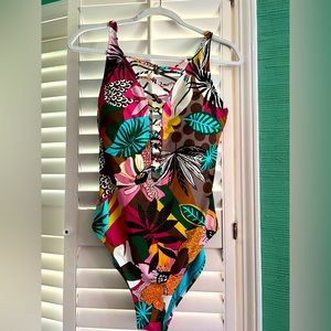 Bleu Rod Beattie size 12 deep V swimsuit with great compression